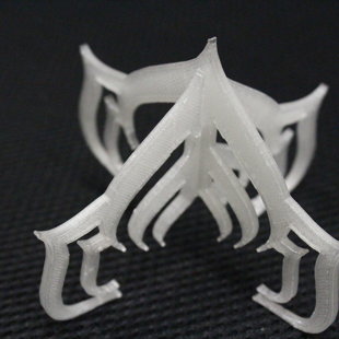 Valts (10.klase) konstruējis un 2- daļīgu dekoru